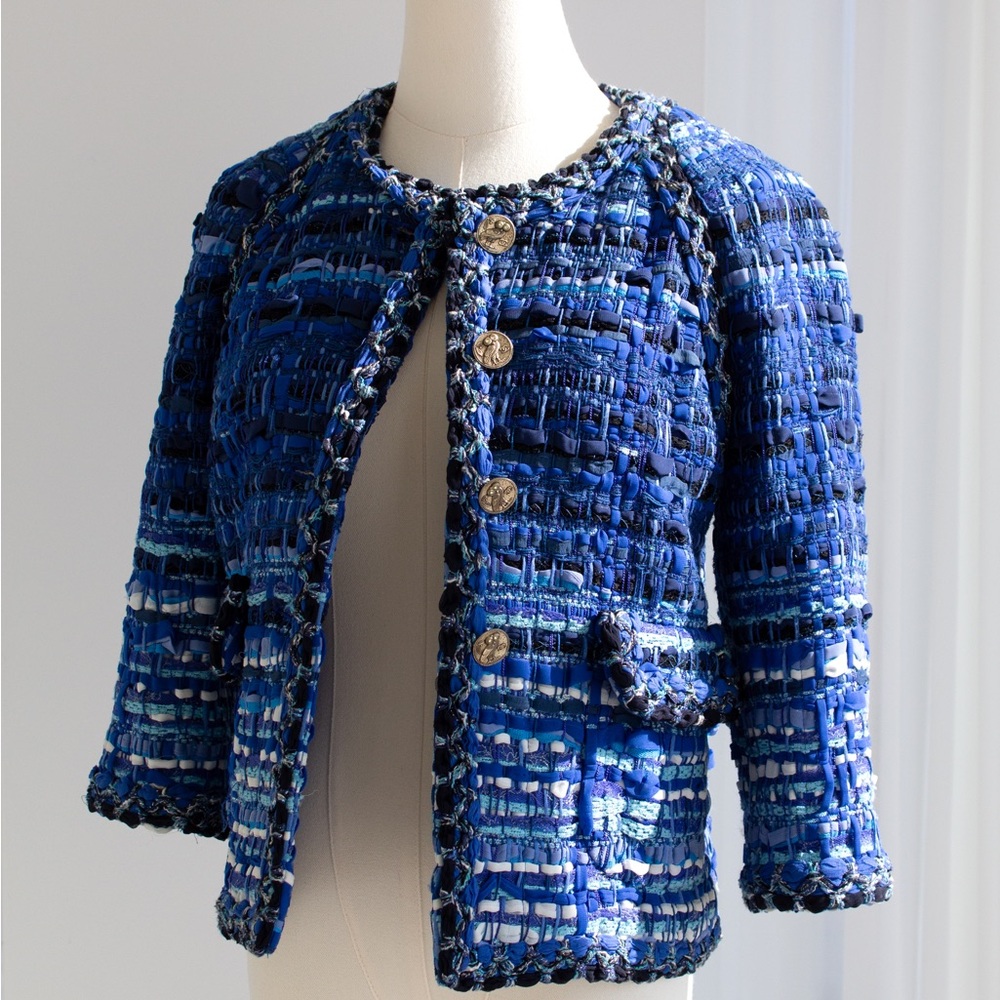Chanel Cruise 2018 Greece Blue Gold Owl Lesage Fantasy Tweed 18C Jacket - Picture 12 of 16